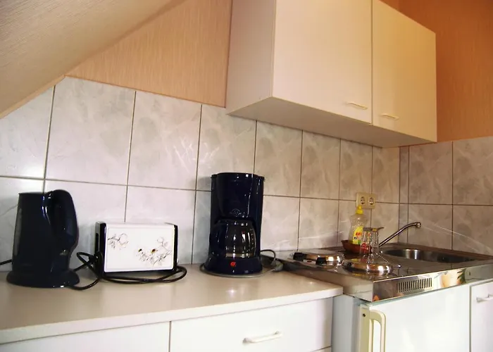 Ubytování v soukromí 2 Fewos Wiessmann Ca 15 Gehminuten Bis Zum Ostseestrand *